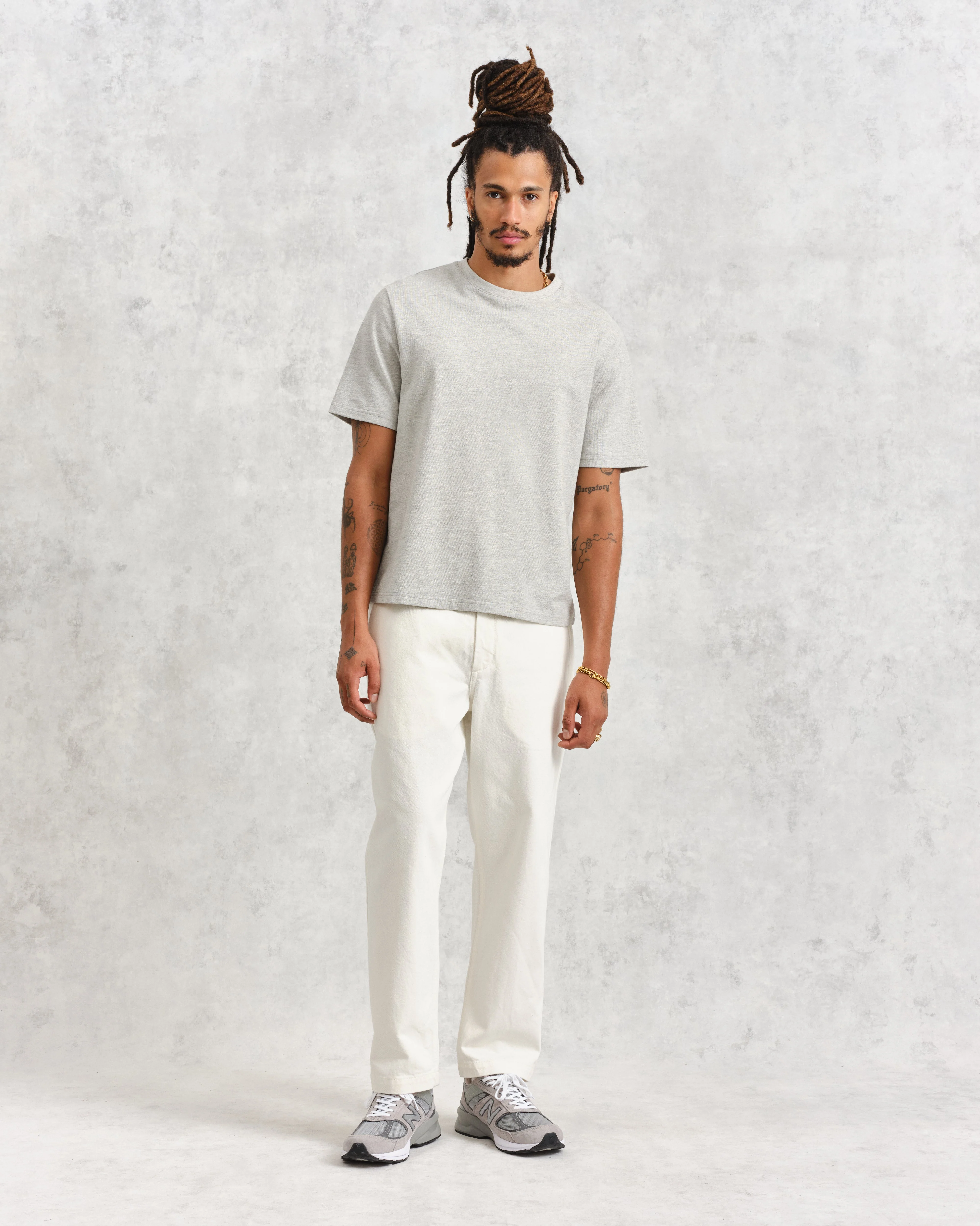 Dean - Grey Marl Textured Organic Cotton T-Shirt - Image 4